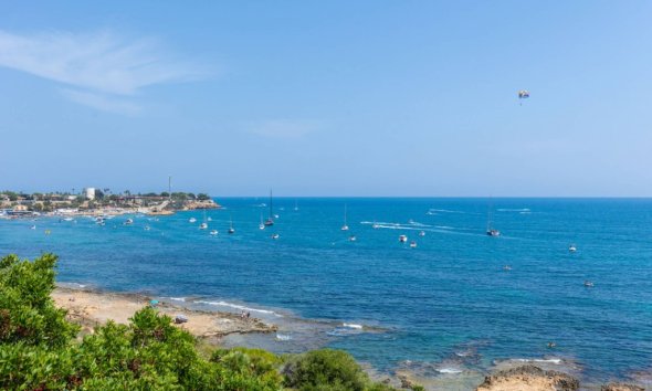 Resale - Apartment - Orihuela Costa - Cabo Roig