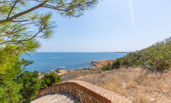 Resale - Apartment - Orihuela Costa - Cabo Roig