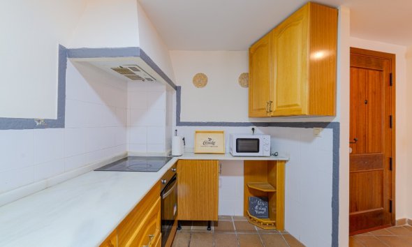Resale - Apartment - Punta Prima