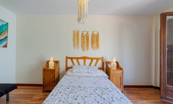 Resale - Apartment - Punta Prima