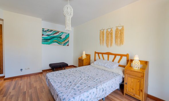 Resale - Apartment - Punta Prima