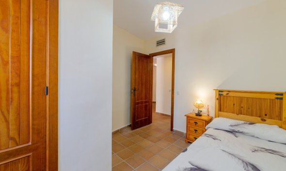 Resale - Apartment - Punta Prima