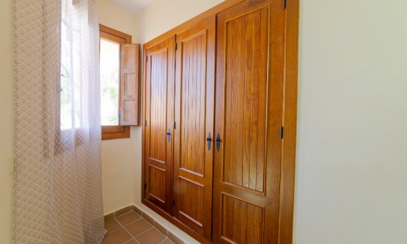 Resale - Apartment - Punta Prima