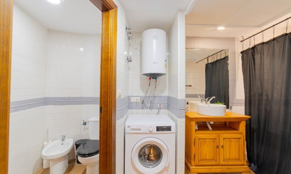 Resale - Apartment - Punta Prima