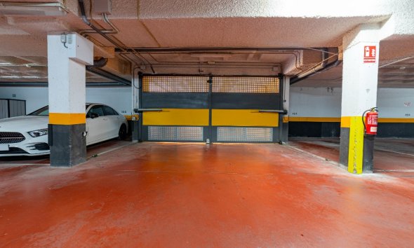 Resale - Apartment - Punta Prima