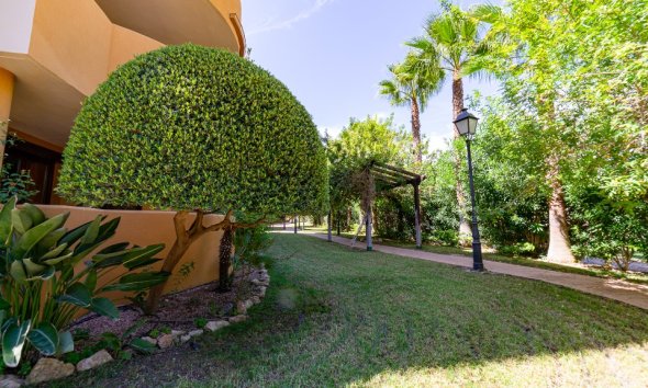 Resale - Apartment - Punta Prima