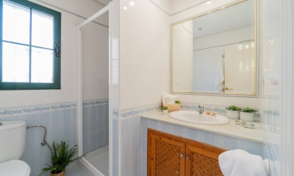 Resale - Villa - Orihuela Costa - Villamartín