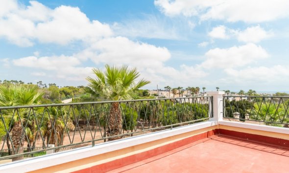 Resale - Villa - Orihuela Costa - Villamartín