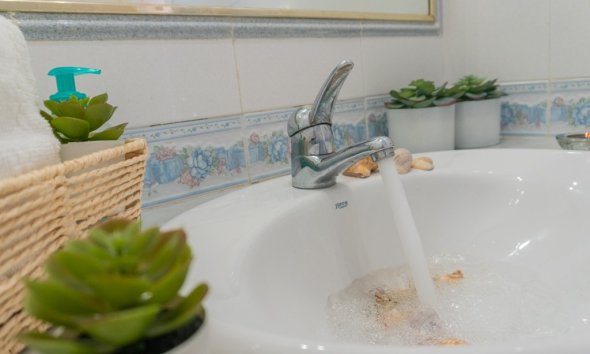 Resale - Villa - Orihuela Costa - Villamartín