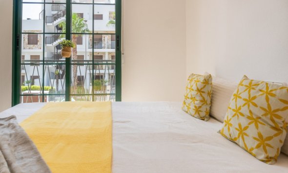 Resale - Villa - Orihuela Costa - Villamartín