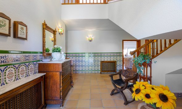 Resale - Villa - Orihuela Costa - Campoamor