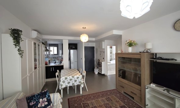 Resale - Apartment - Orihuela Costa - La Zenia