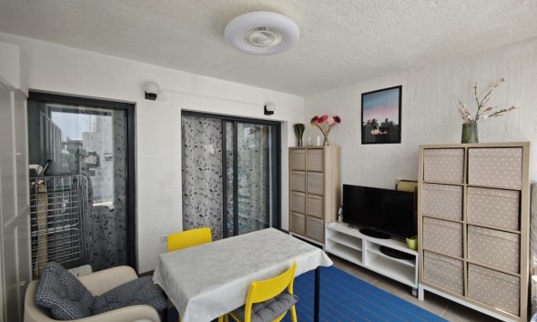 Resale - Apartment - Orihuela Costa - La Zenia