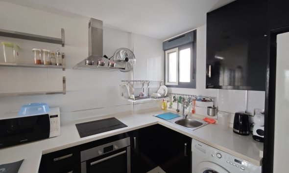 Resale - Apartment - Orihuela Costa - La Zenia