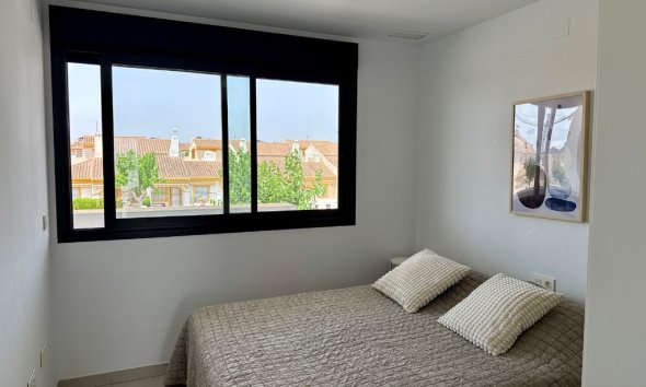 Resale - Apartment - Pilar de la Horadada - Mil Palmeras