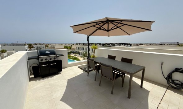 Resale - Apartment - Pilar de la Horadada - Mil Palmeras