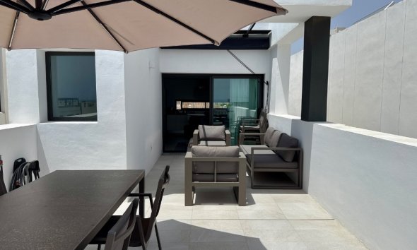 Resale - Apartment - Pilar de la Horadada - Mil Palmeras