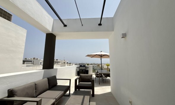 Resale - Apartment - Pilar de la Horadada - Mil Palmeras