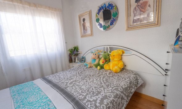 Rynek Wtórny - Dom szeregowy - Torrevieja