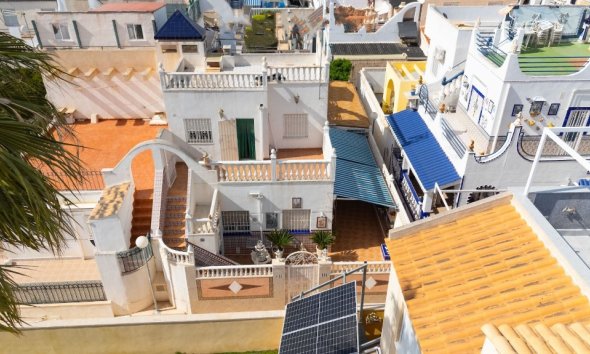 Rynek Wtórny - Dom szeregowy - Torrevieja