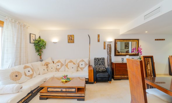 Rynek Wtórny - Apartament - Punta Prima