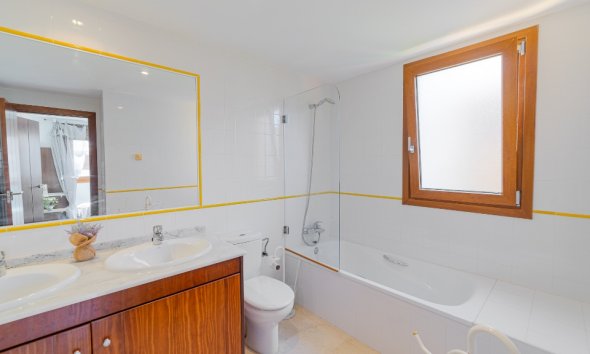 Rynek Wtórny - Apartament - Punta Prima