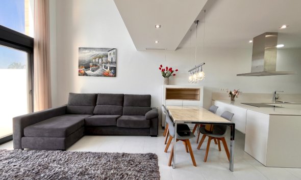 Resale - Villa - Orihuela Costa - Los Dolses