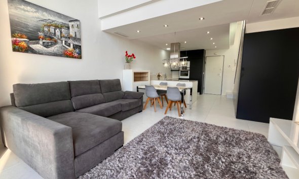 Resale - Villa - Orihuela Costa - Los Dolses