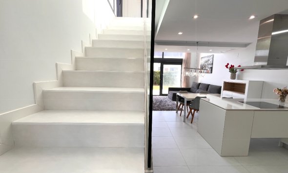 Resale - Villa - Orihuela Costa - Los Dolses