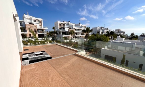 Resale - Villa - Orihuela Costa - Los Dolses