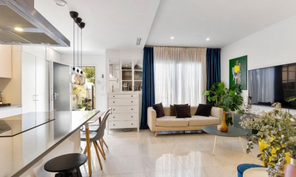 Resale - Villa - Orihuela Costa - Villamartín