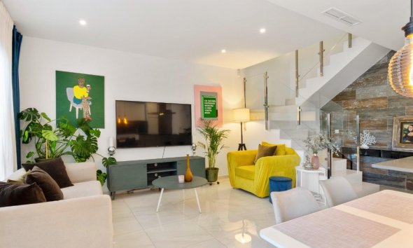 Resale - Villa - Orihuela Costa - Villamartín