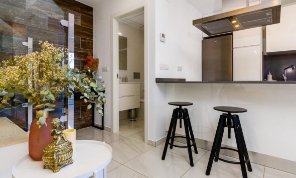 Resale - Villa - Orihuela Costa - Villamartín