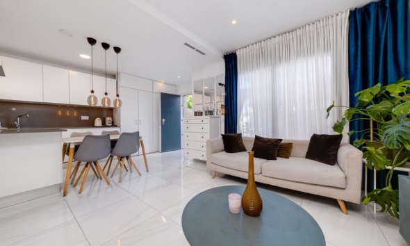 Resale - Villa - Orihuela Costa - Villamartín