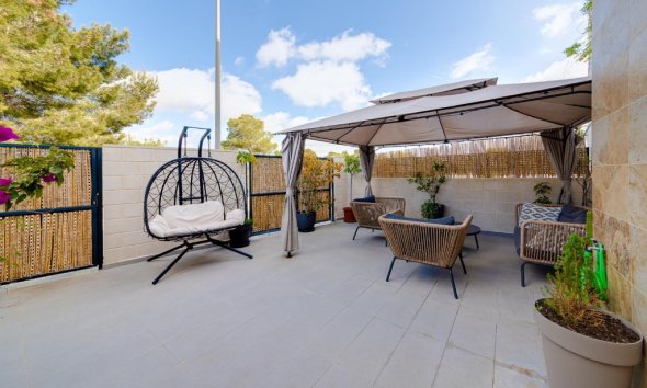 Resale - Villa - Orihuela Costa - Villamartín