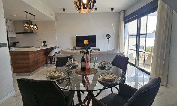 Resale - Apartment - Punta Prima