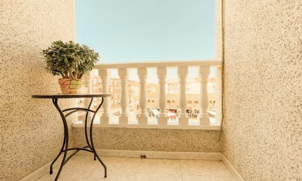 Resale - Apartment - Torrevieja