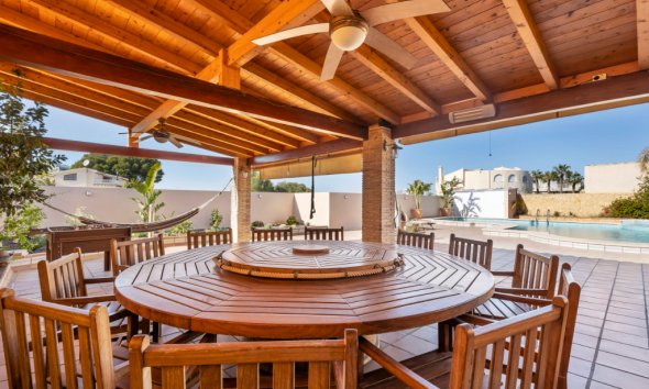 Resale - Villa - Torrevieja - Los Altos