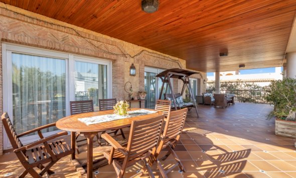 Resale - Villa - Torrevieja - Los Altos