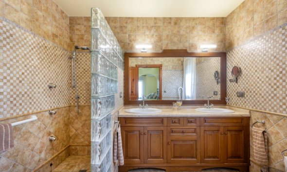 Resale - Villa - Torrevieja - Los Altos