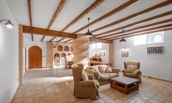 Resale - Villa - Torrevieja - Los Altos