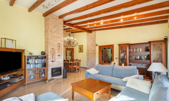 Resale - Villa - Torrevieja - Los Altos