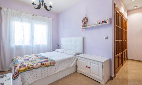 Resale - Villa - Torrevieja - Los Altos