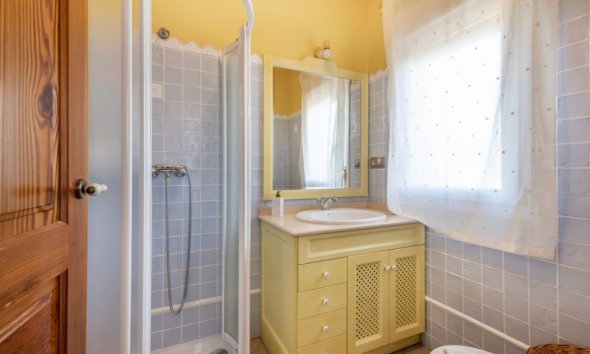 Resale - Villa - Torrevieja - Los Altos