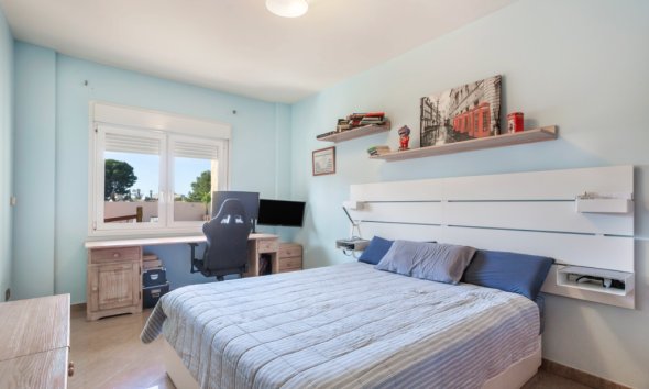 Resale - Villa - Torrevieja - Los Altos