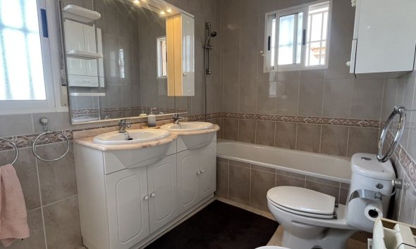 Resale - Vila - Algorfa - Montemar