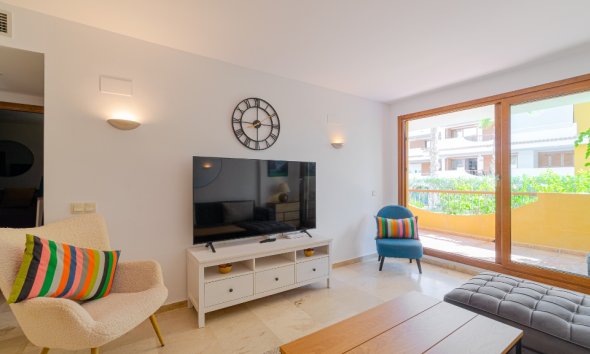 Resale - Apartment - Punta Prima