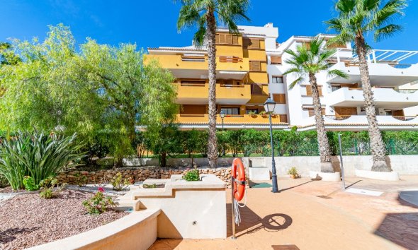 Resale - Apartment - Punta Prima