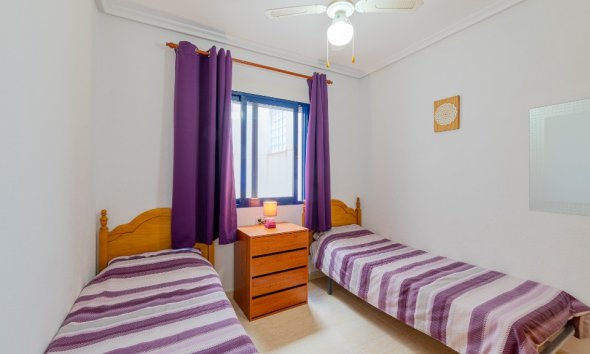 Resale - Apartment - Orihuela Costa - La Zenia