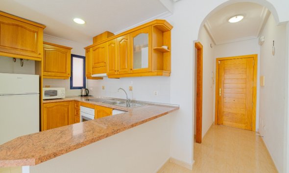 Resale - Apartment - Orihuela Costa - La Zenia
